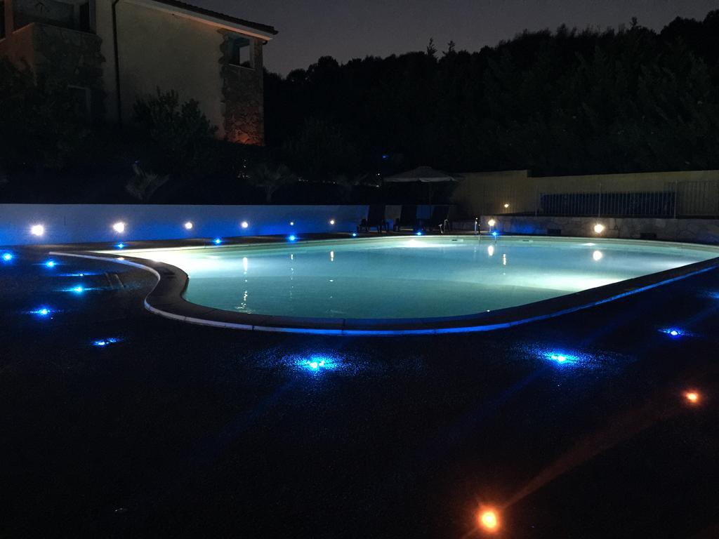 R&Z Getaway Daire Santa Maria Dış mekan fotoğraf