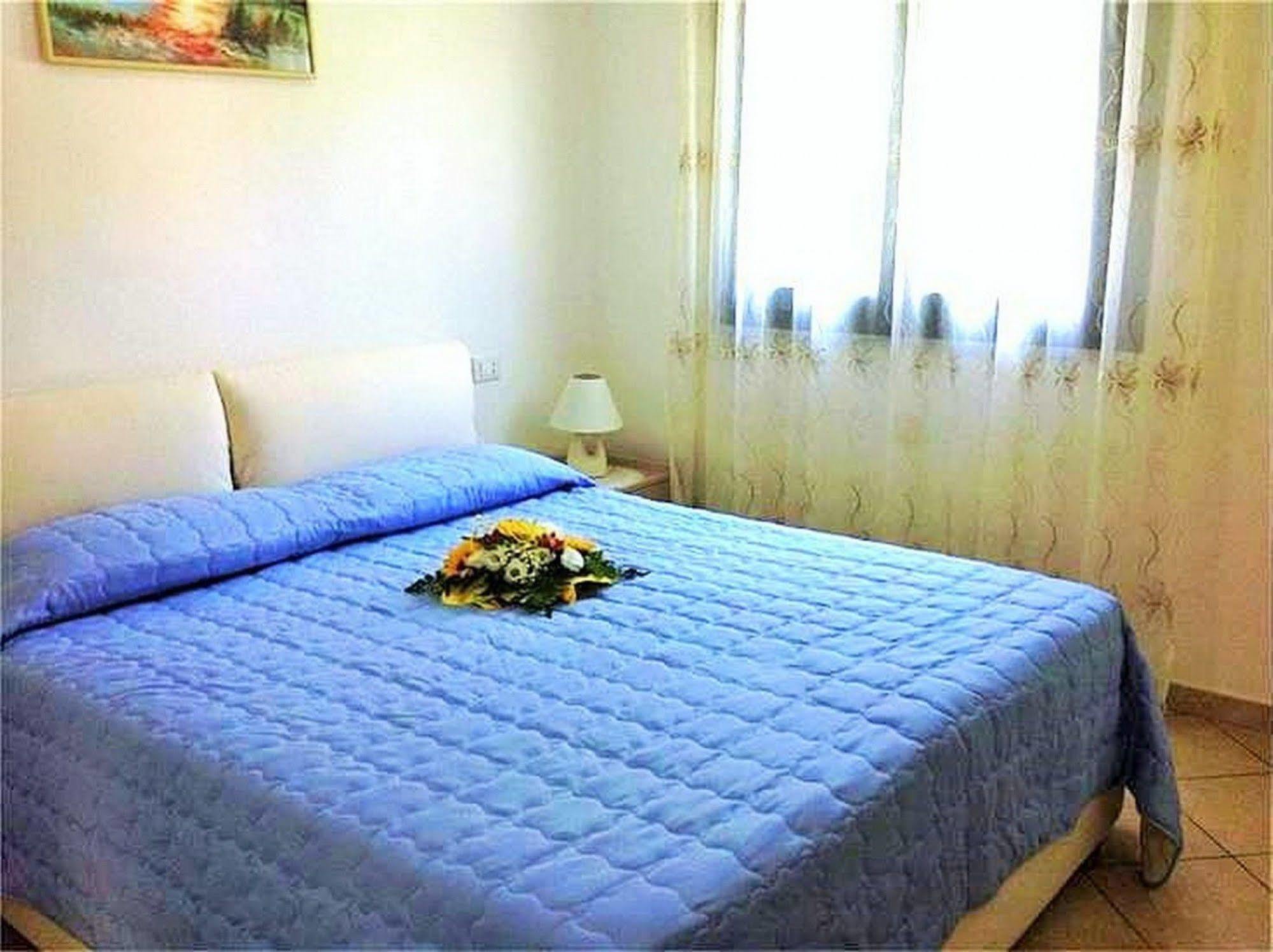 R&Z Getaway Daire Santa Maria Dış mekan fotoğraf